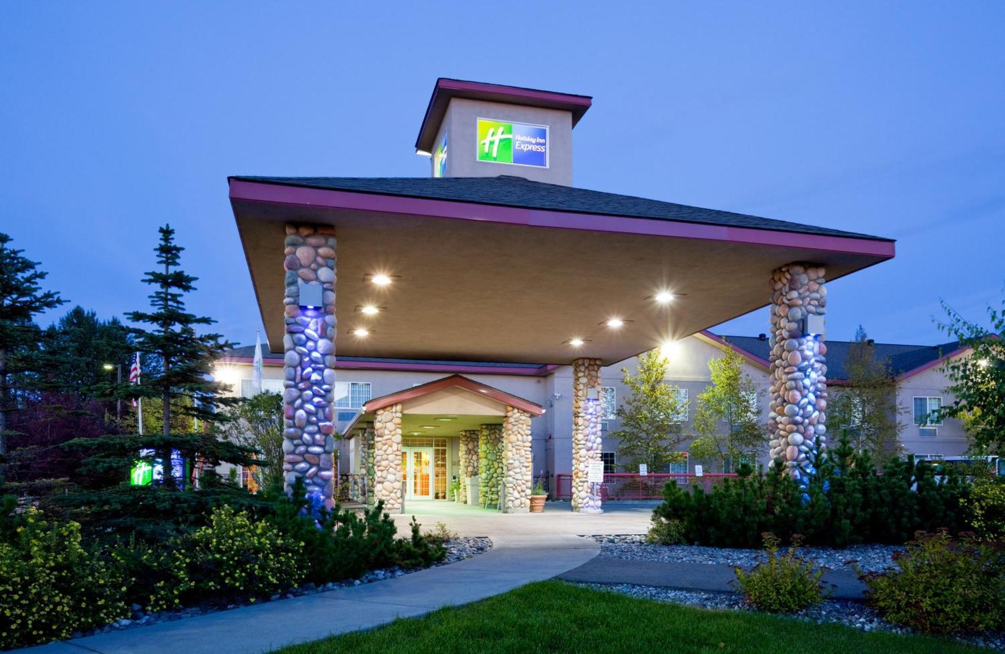 Wyndham Garden Anchorage Airport Hotel Bagian luar foto