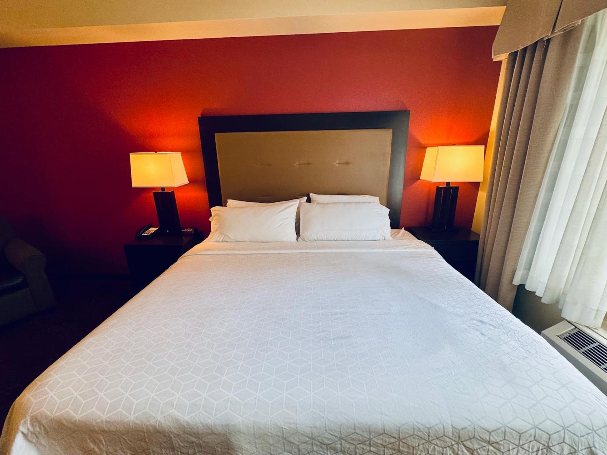 Wyndham Garden Anchorage Airport Hotel Bagian luar foto